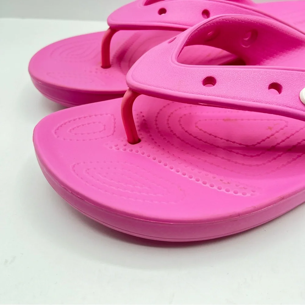 CROCS Men’s Size 12 Party Pink Sandals